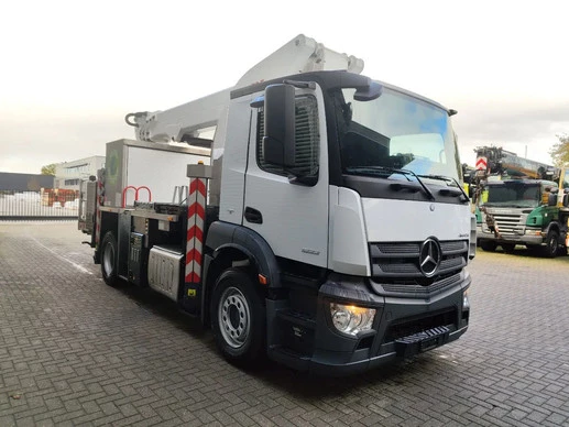 Mercedes-Benz Antos 1833 - Afbeelding 9 van 14