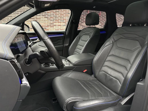 Volkswagen Touareg - Afbeelding 14 van 30