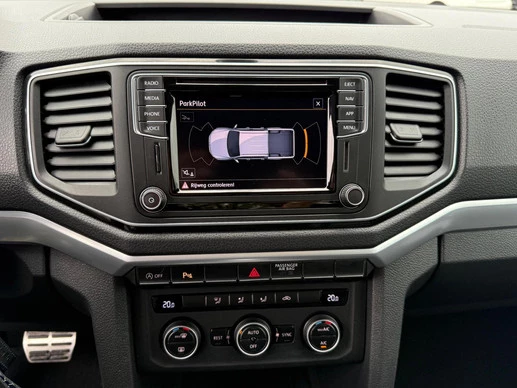 Volkswagen Amarok - Afbeelding 14 van 28