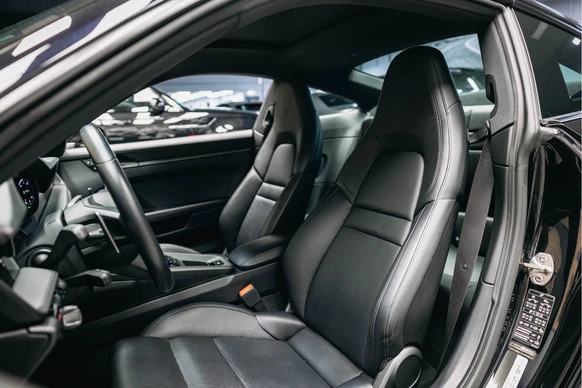 Porsche 911 - Afbeelding 24 van 30