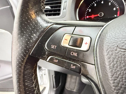 Volkswagen Polo - Afbeelding 17 van 30