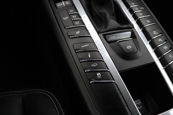 Porsche Macan - Afbeelding 28 van 30