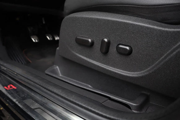 Ford Kuga - Afbeelding 8 van 30