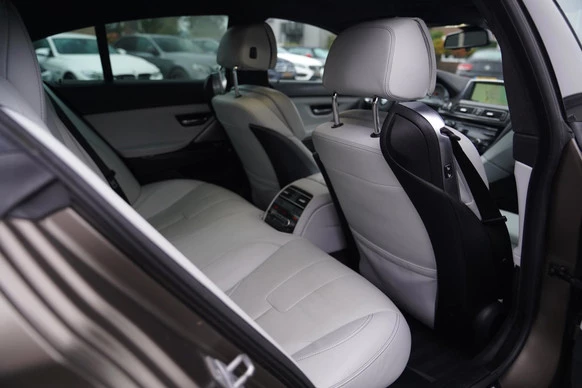 BMW M6 - Afbeelding 7 van 30