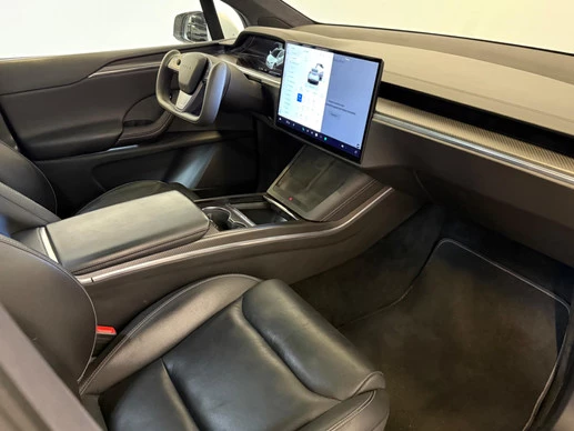 Tesla Model X - Afbeelding 16 van 30