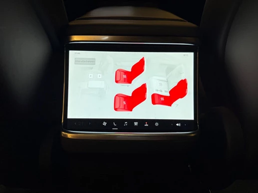 Tesla Model X - Afbeelding 18 van 30