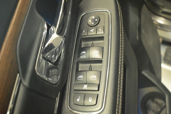 Dodge Ram 1500 - Afbeelding 24 van 28
