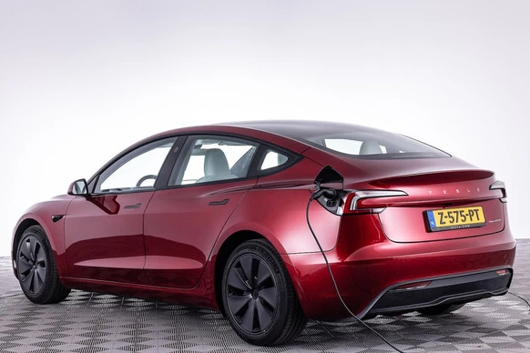 Tesla Model 3 - Afbeelding 2 van 29