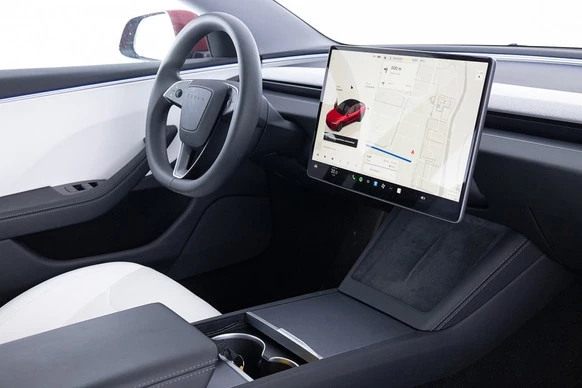 Tesla Model 3 - Afbeelding 3 van 29