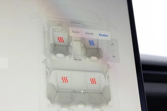 Tesla Model 3 - Afbeelding 17 van 29