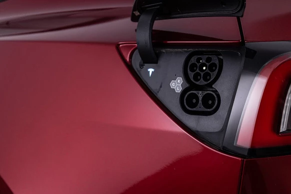 Tesla Model 3 - Afbeelding 19 van 29