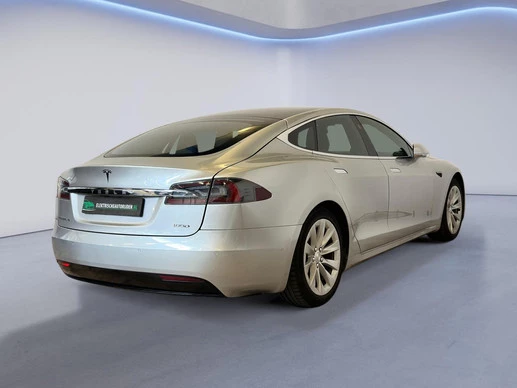 Tesla Model S - Afbeelding 2 van 21