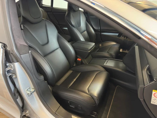 Tesla Model S - Afbeelding 8 van 21