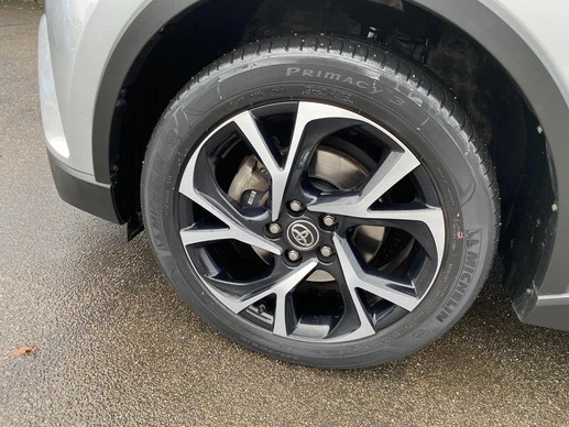 Toyota C-HR - Afbeelding 15 van 30