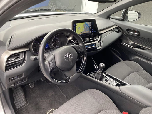 Toyota C-HR - Afbeelding 23 van 30