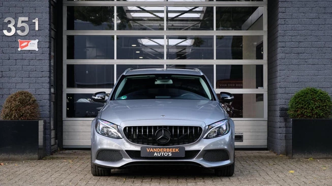 Mercedes-Benz C-Klasse - Afbeelding 2 van 27