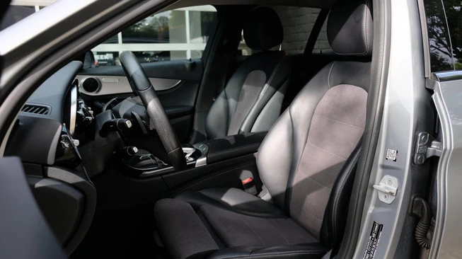 Mercedes-Benz C-Klasse - Afbeelding 7 van 27