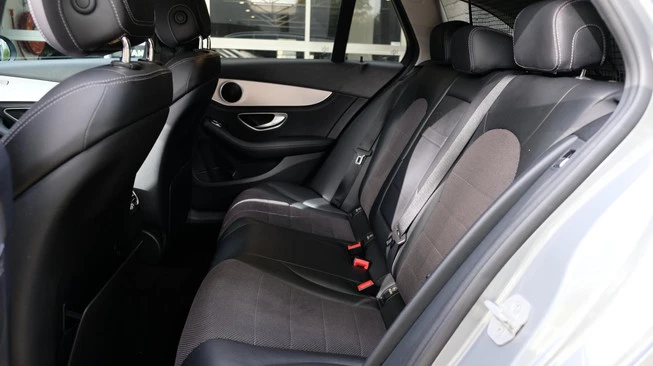 Mercedes-Benz C-Klasse - Afbeelding 8 van 27