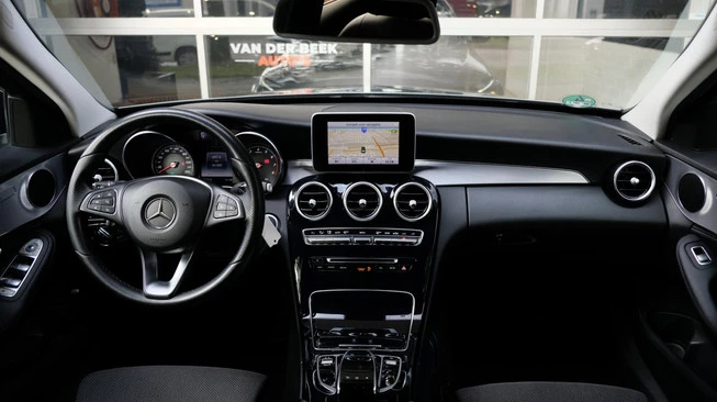 Mercedes-Benz C-Klasse - Afbeelding 9 van 27