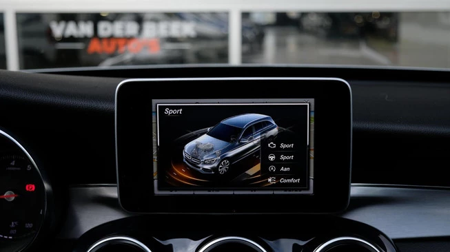 Mercedes-Benz C-Klasse - Afbeelding 11 van 27