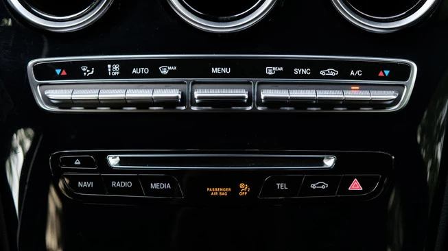 Mercedes-Benz C-Klasse - Afbeelding 13 van 27