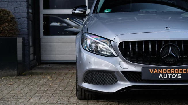 Mercedes-Benz C-Klasse - Afbeelding 22 van 27