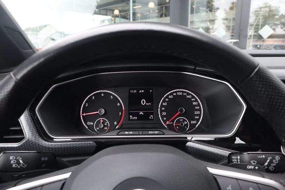 Volkswagen T-Cross - Afbeelding 8 van 27