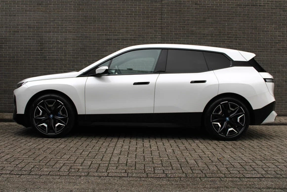 BMW iX - Afbeelding 4 van 30