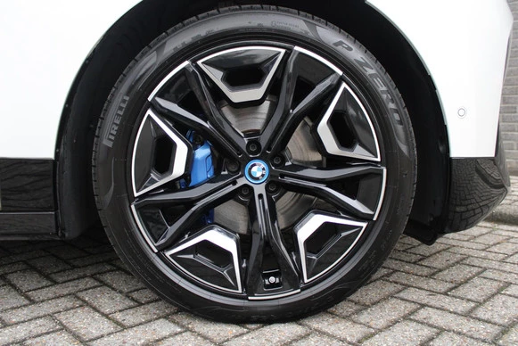 BMW iX - Afbeelding 30 van 30
