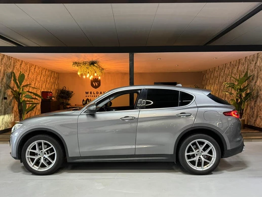 Alfa Romeo Stelvio - Afbeelding 1 van 30