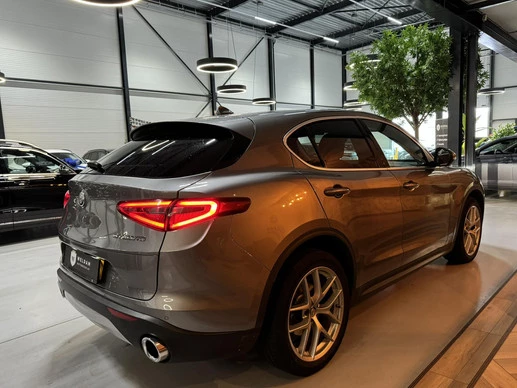 Alfa Romeo Stelvio - Afbeelding 14 van 30