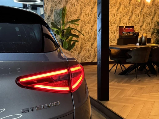 Alfa Romeo Stelvio - Afbeelding 16 van 30