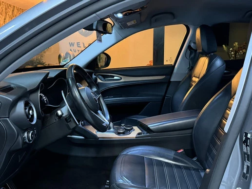 Alfa Romeo Stelvio - Afbeelding 21 van 30