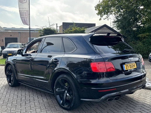 Bentley Bentayga - Afbeelding 7 van 30