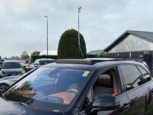 Bentley Bentayga - Afbeelding 15 van 30