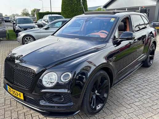 Bentley Bentayga - Afbeelding 17 van 30