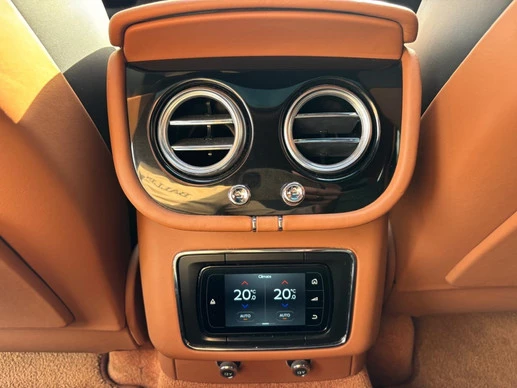 Bentley Bentayga - Afbeelding 19 van 30