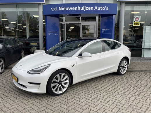 Tesla Model 3 - Afbeelding 3 van 6