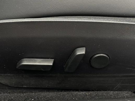 Tesla Model 3 - Afbeelding 17 van 24