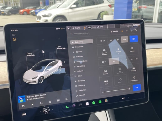 Tesla Model 3 - Afbeelding 19 van 24
