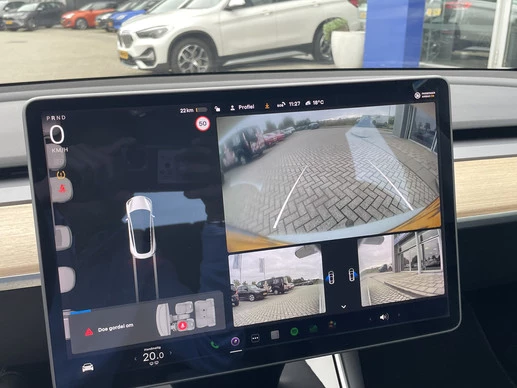 Tesla Model 3 - Afbeelding 21 van 24