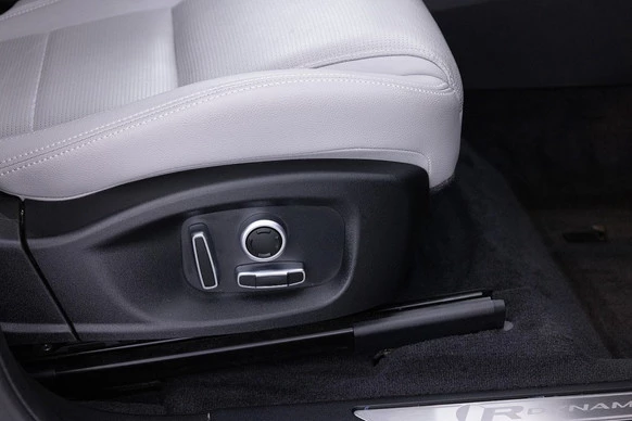 Jaguar E-PACE - Afbeelding 8 van 30