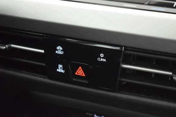 Volkswagen Golf - Afbeelding 25 van 30
