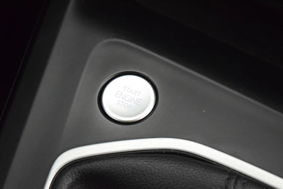 Volkswagen Golf - Afbeelding 28 van 30