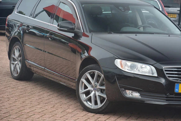 Volvo V70 - Afbeelding 2 van 30
