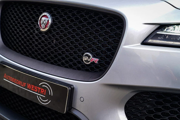 Jaguar F-PACE - Afbeelding 13 van 30