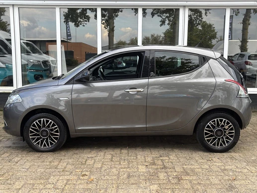 Lancia Ypsilon - Afbeelding 5 van 22