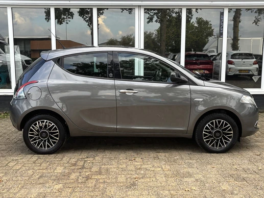 Lancia Ypsilon - Afbeelding 9 van 22
