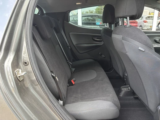 Lancia Ypsilon - Afbeelding 19 van 22