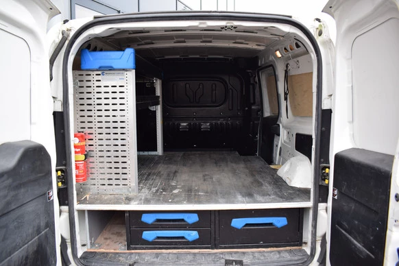 Opel Combo - Afbeelding 9 van 24